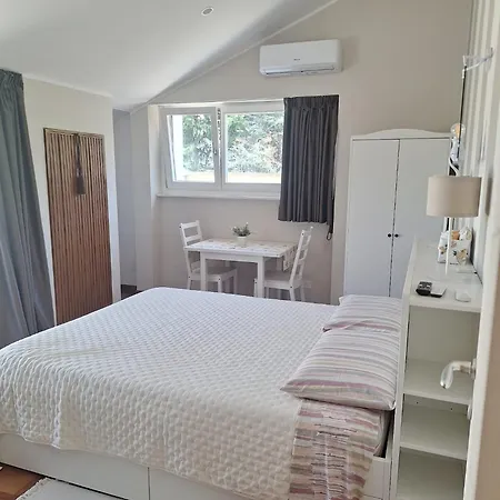 Il Faggio Rosso - Oda ve Kahvaltı Moncalieri